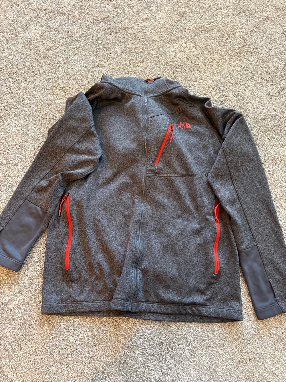 The North Face Men’s Gray Canyonlands Full Zip Fleece with Red Accents size M